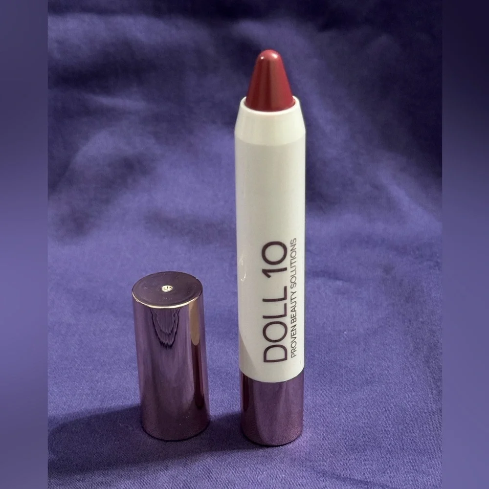 Doll 10 Lipstick Crayon in Shade Let Go